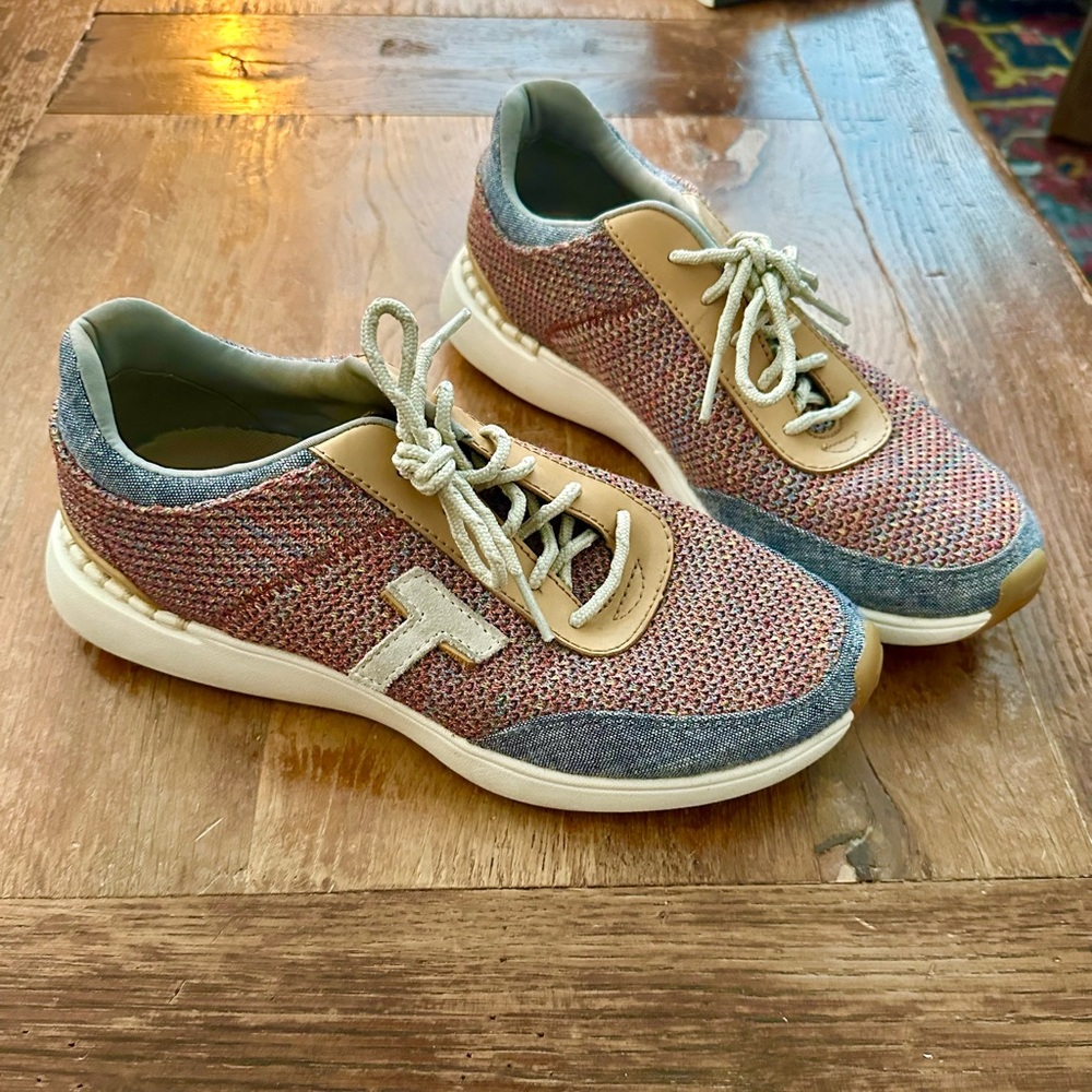 TOMS Red-Multi and Chambray Sneaker - US 6.5